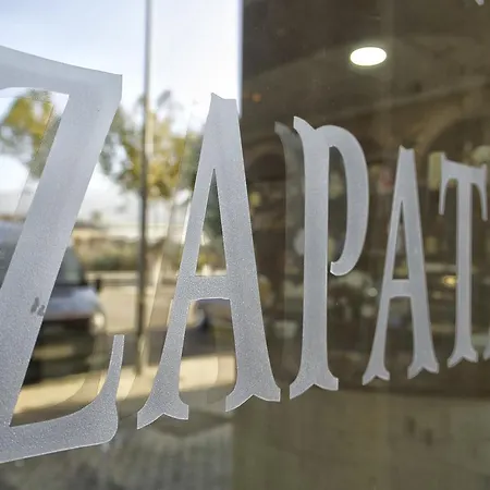 Pensión Zapata *